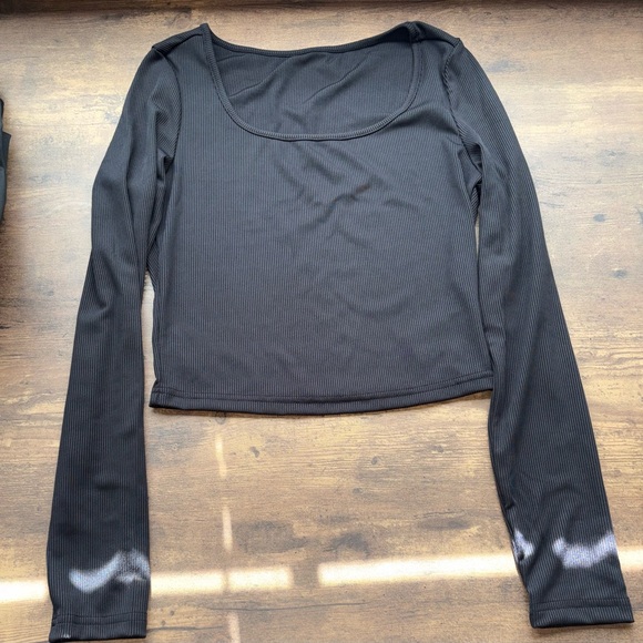 Tops - Black Long Sleeve Ribbed Top